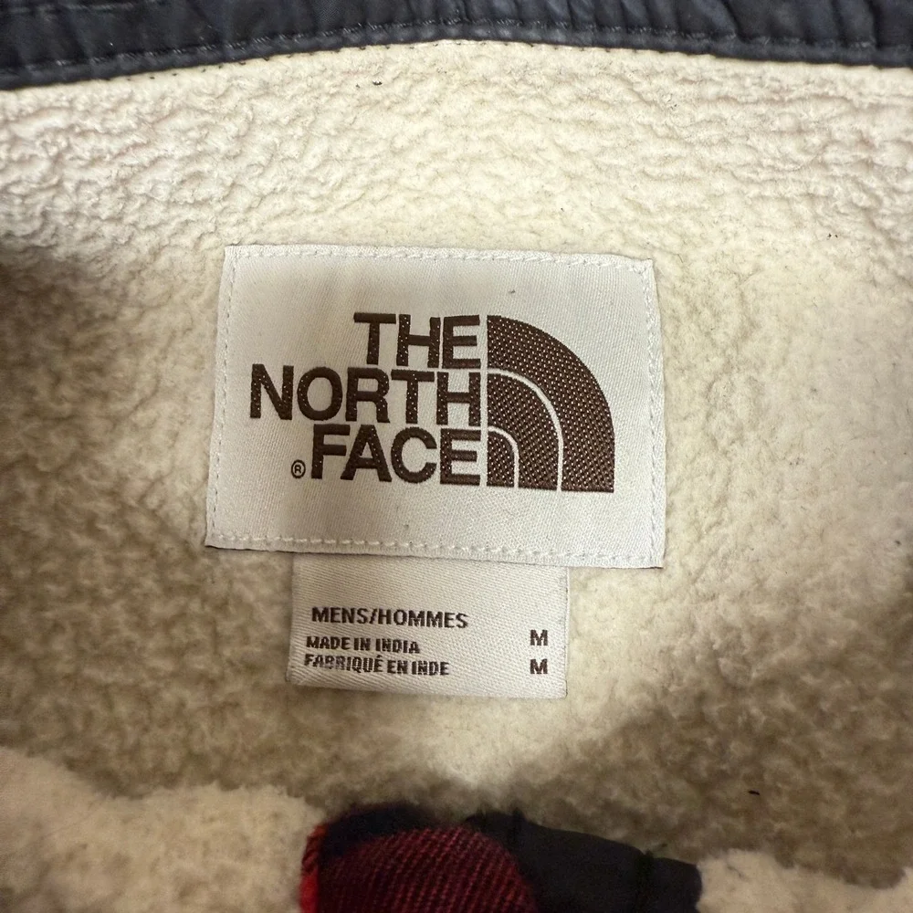 The North‎ Face Mens M Red Black Plaid Flannel Shirt Jacket Sherpa Lined Snap
